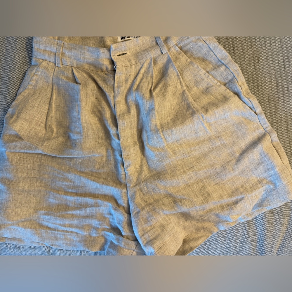 Reformation Size 2 Women’s Linen Shorts